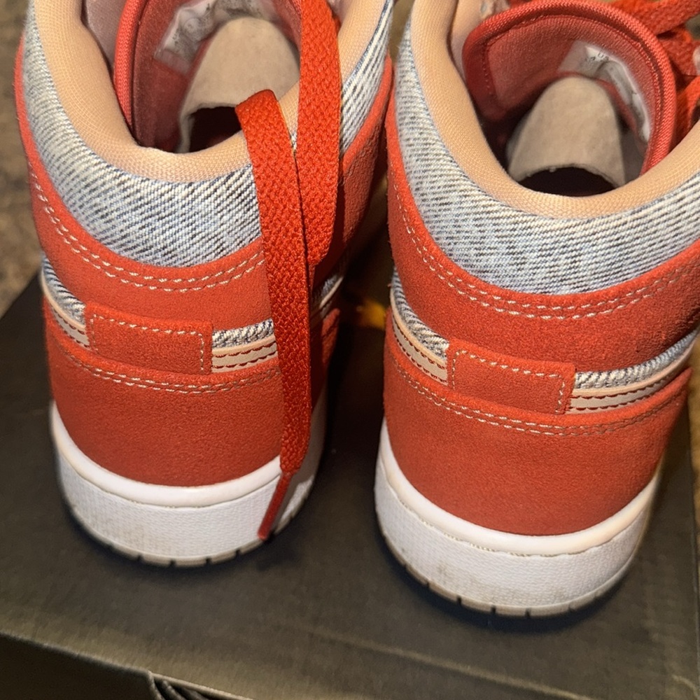 Air Jordan 1 cinnabar - Picture 4 of 5